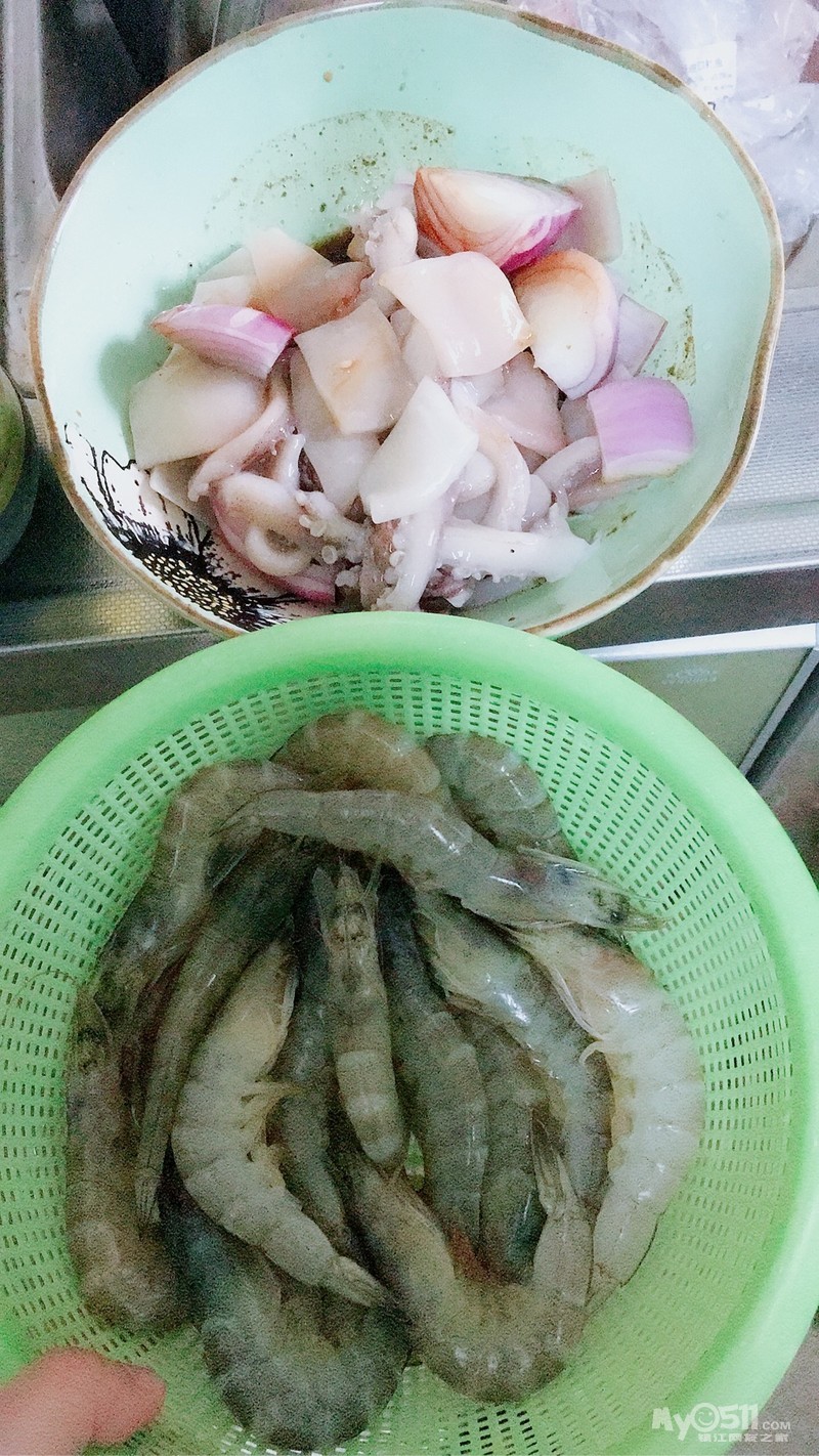 ma_1529836126881882rs.jpg