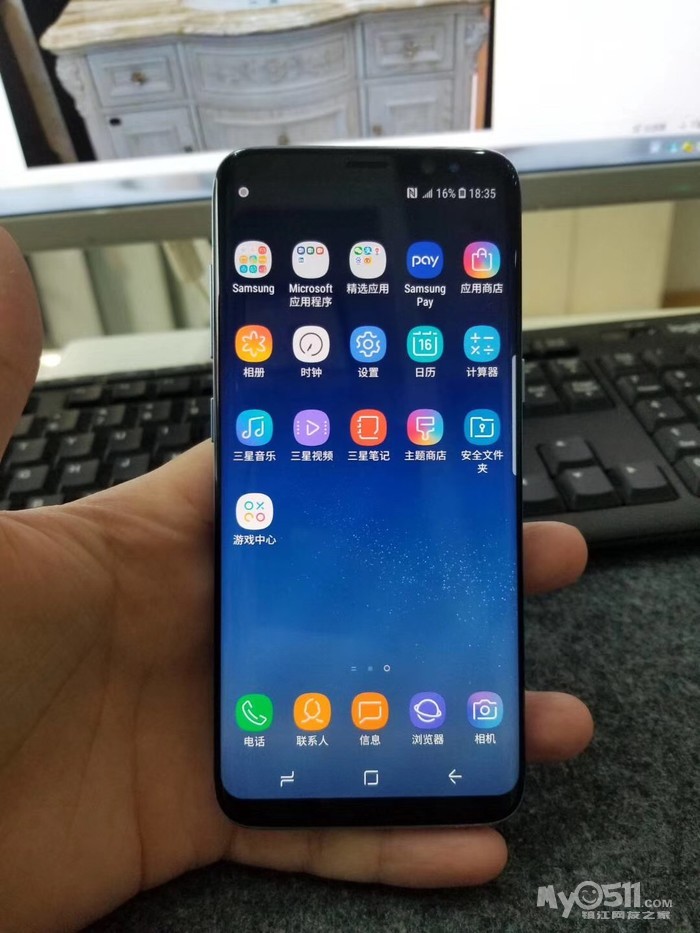 极品成色三星s8一台个人闲置,64g国行湖蓝色,成色999新,三网通4g,想要