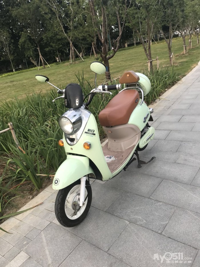 新日迷你小龟王,骑了不到一年,车子保护的很好,新车2680元,现在1350