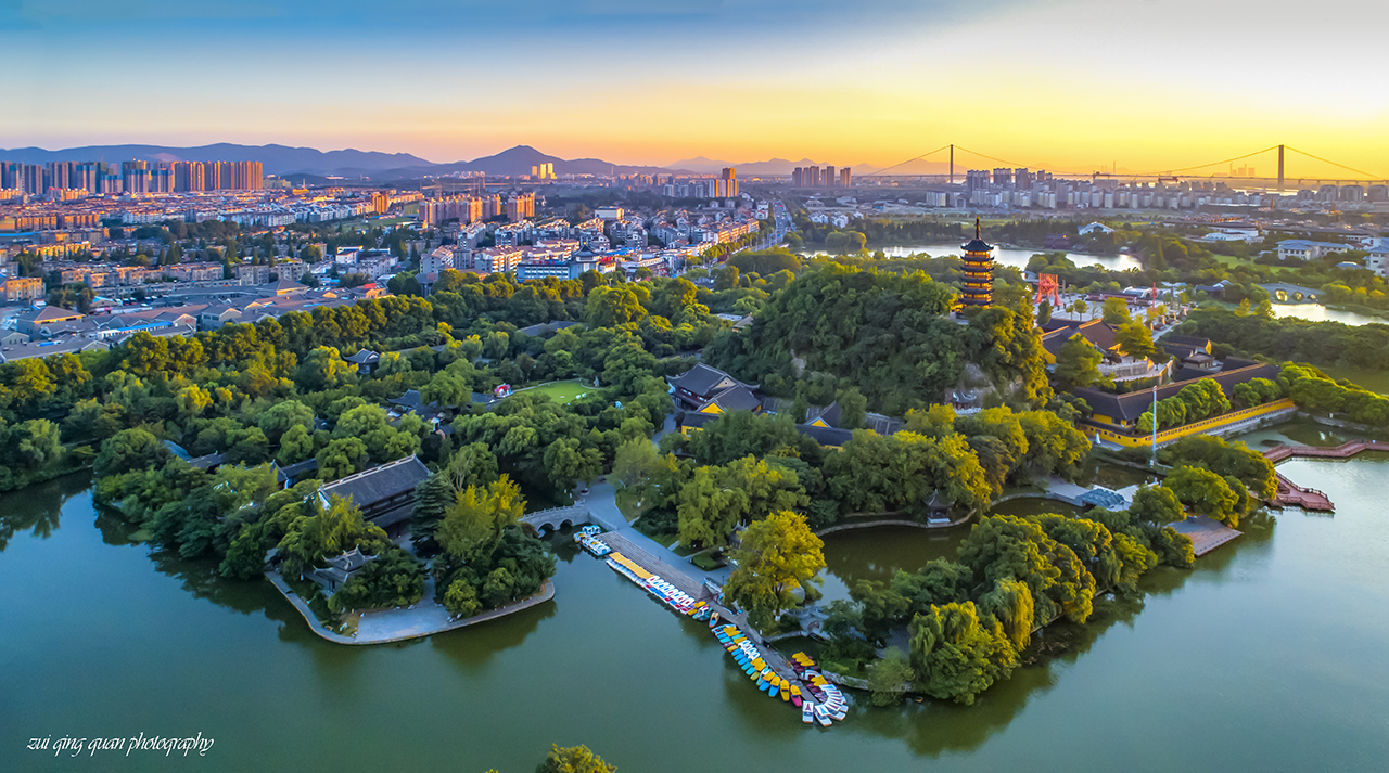 >>>>>落日余晖下的镇江城     