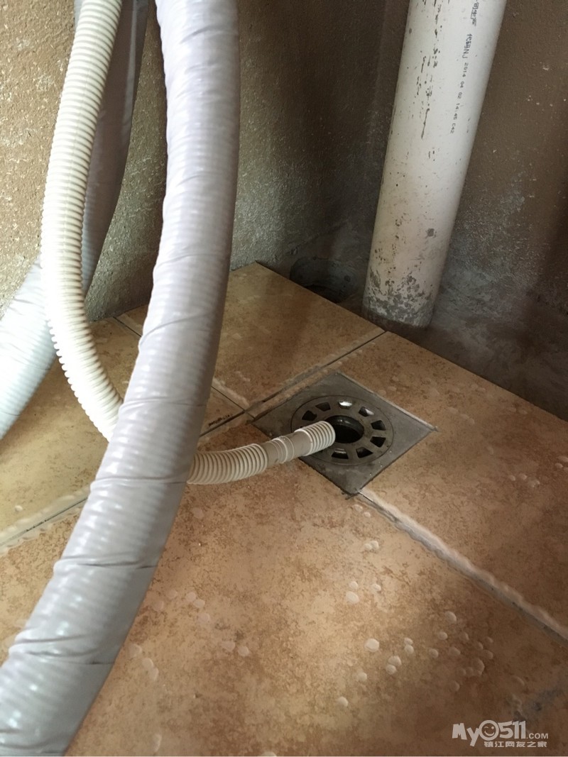 求助 空调滴水管反窜异味如何解决