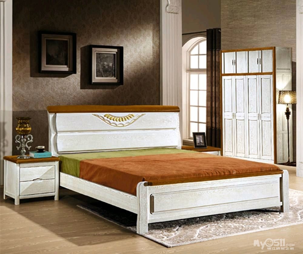 求购拆迁中的旧大床(双人睡)