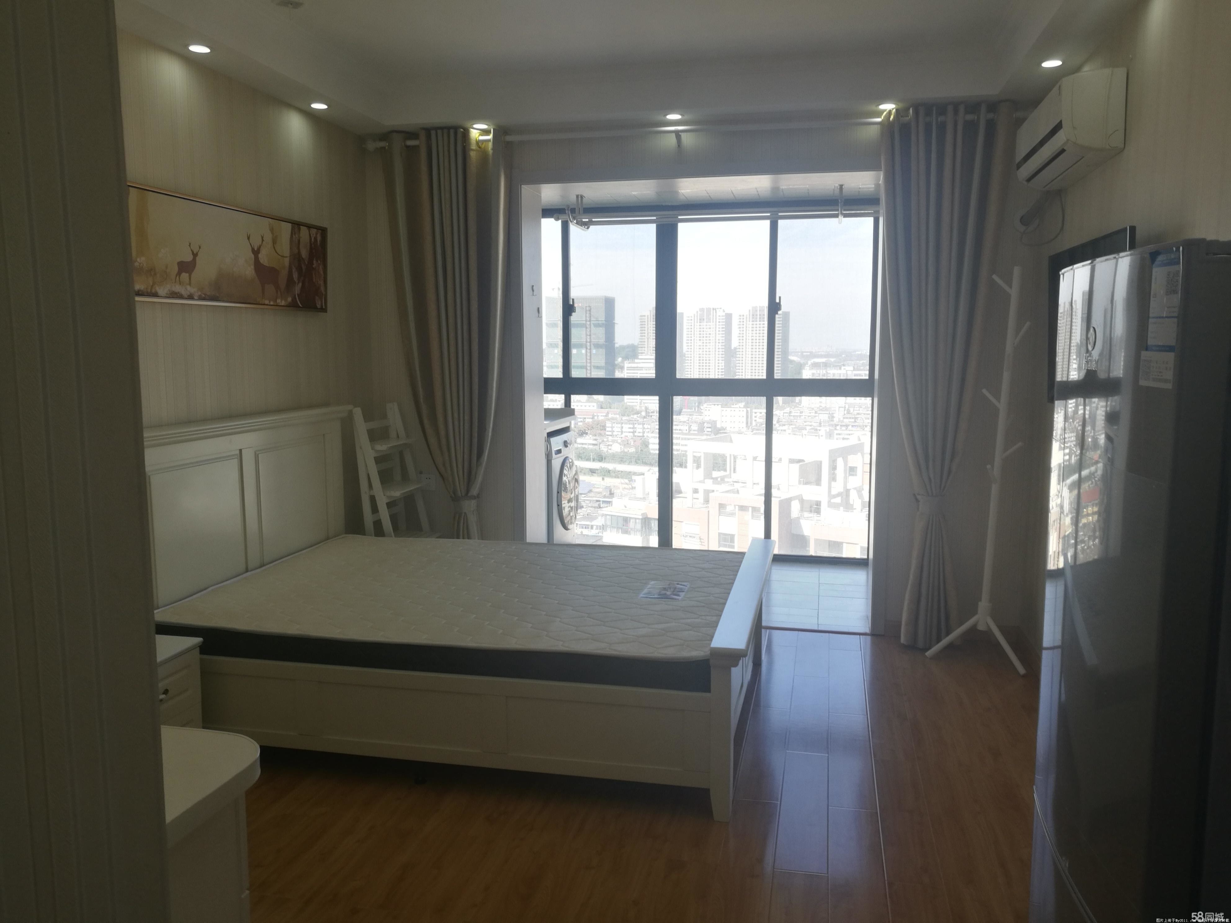 南京小户型单身公寓图片