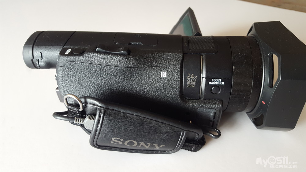 便宜出一个自用摄像机 索尼hdr-cx900e 9成以上新