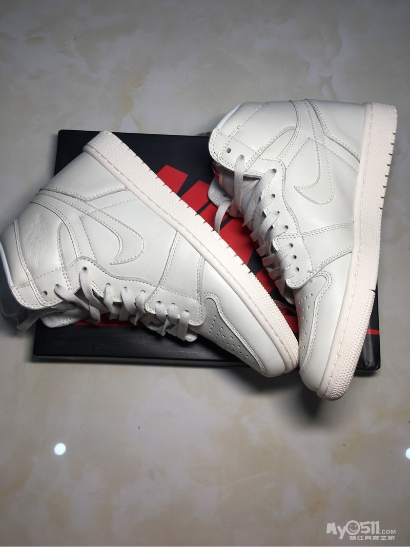 air jordan 1篮球运动鞋41 42码脚穿