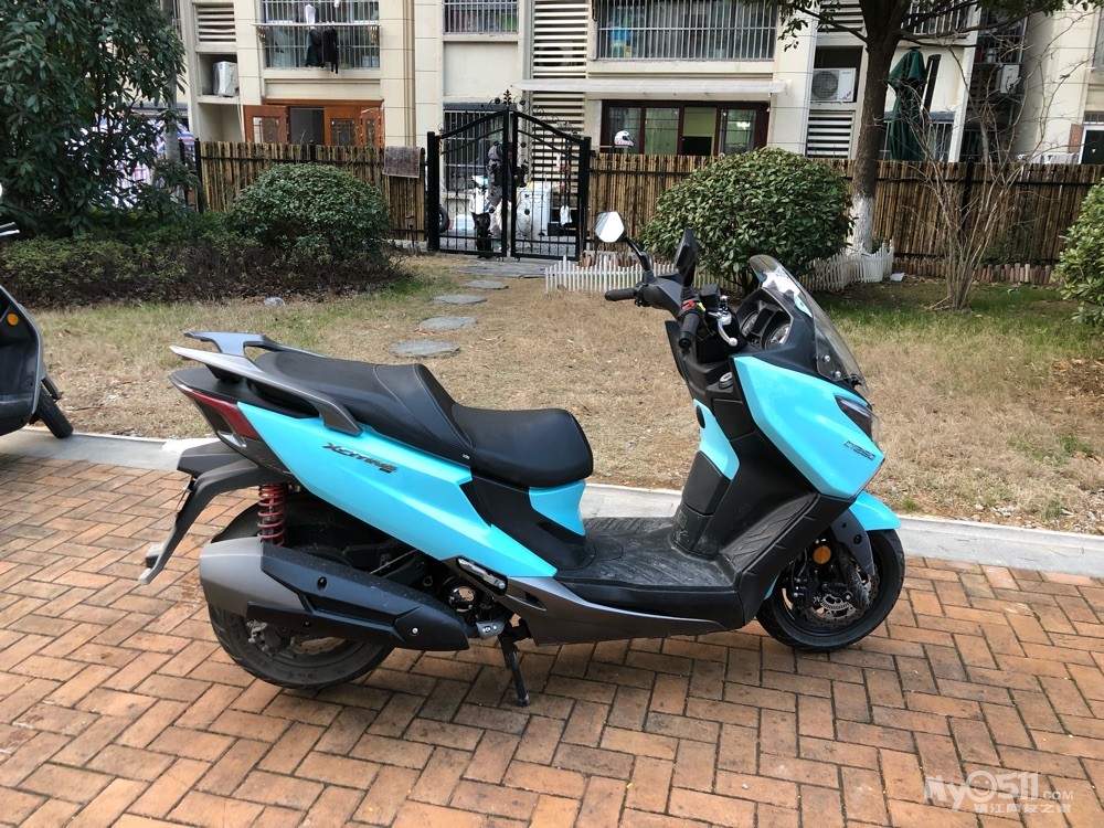 光陽新款ct250大踏板.