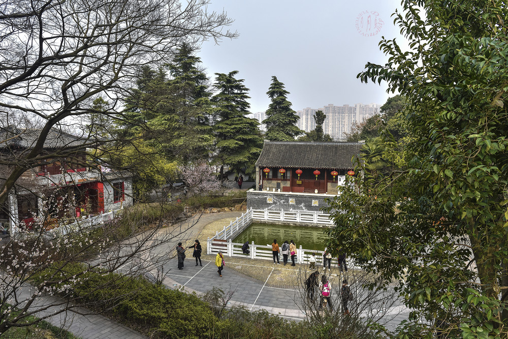 宝塔山公园