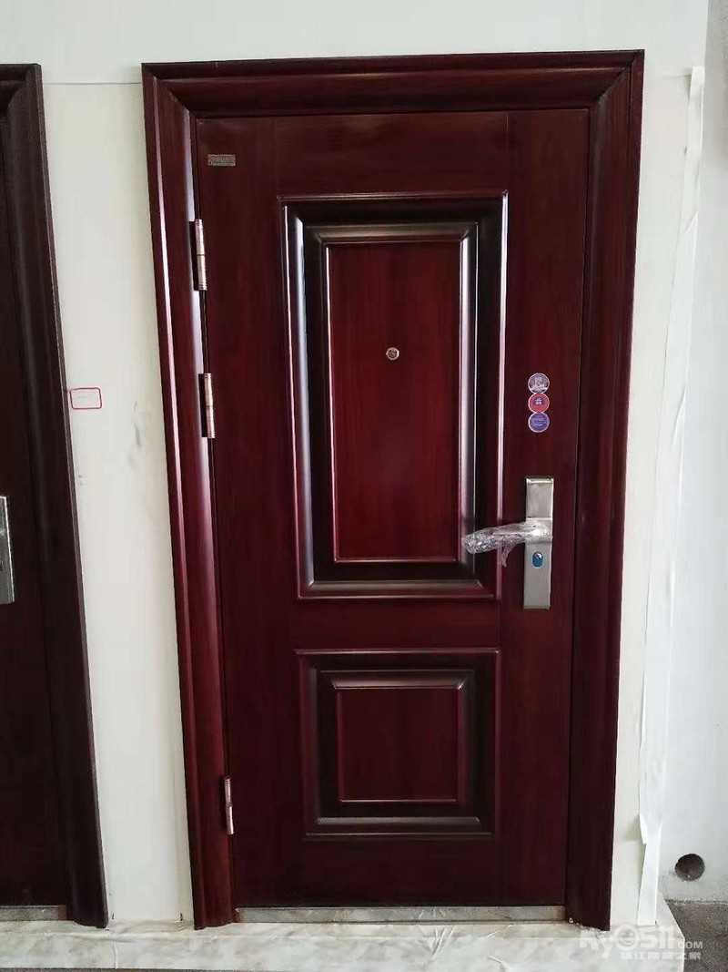 全新未拆封甲级防盗门转让