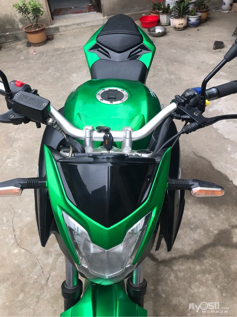 急出全新永源枭风双缸350排量街跑摩托车