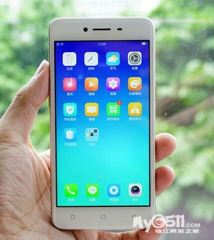 闲置转让 03 转oppo手机  转oppo手机a37t,2 16g,戴套使用,成色不错