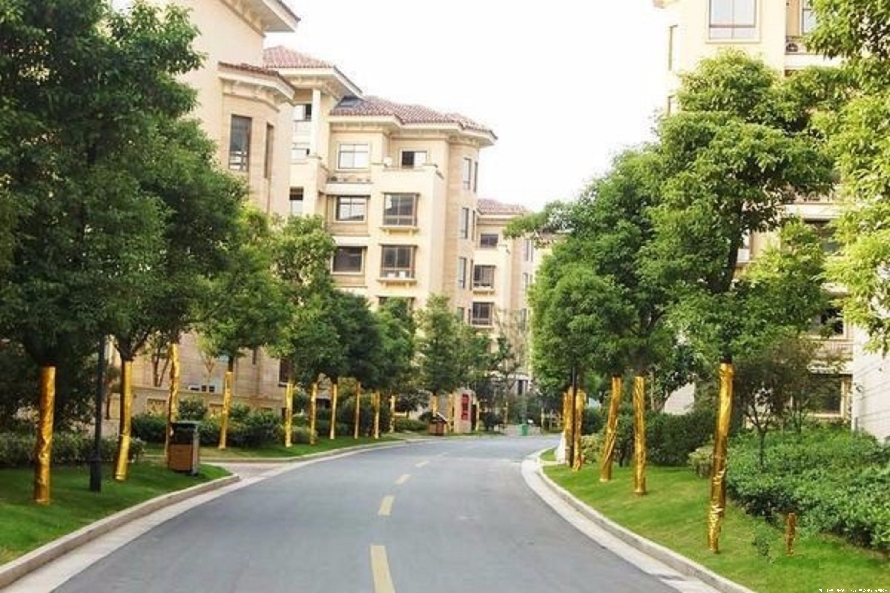 丹徒新区 高档小区圣地雅格150平毛坯有库18平 驸马花园 聚旺 四室二