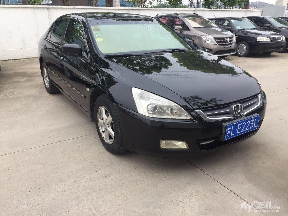 精品05年本田雅阁出售