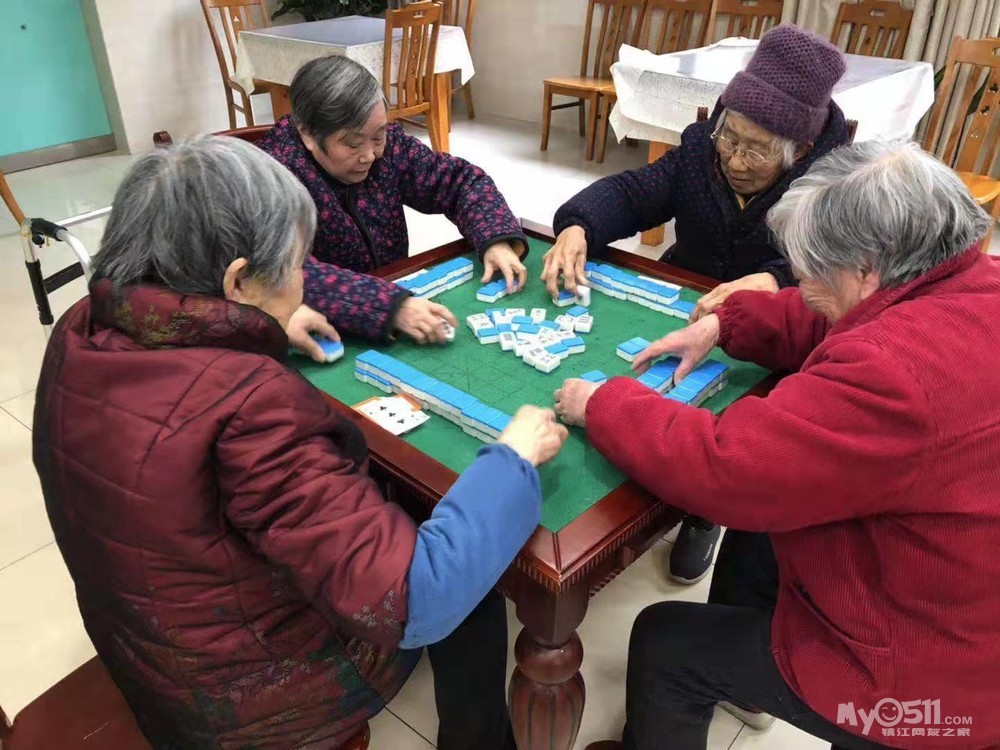 大港星瑞养老院关爱老人,"心连心"弘扬中华敬老爱老的传统美德!