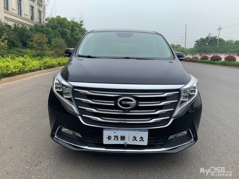 广汽传祺2018款 传祺gm8 320t 豪华版