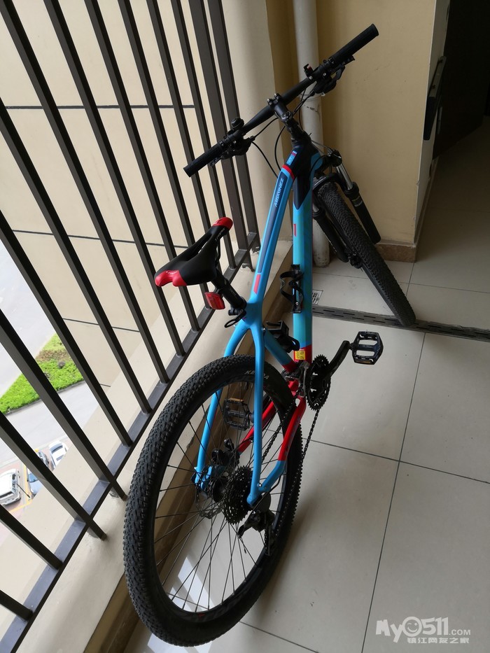 9成新烈风马丁3山地车闲置转让