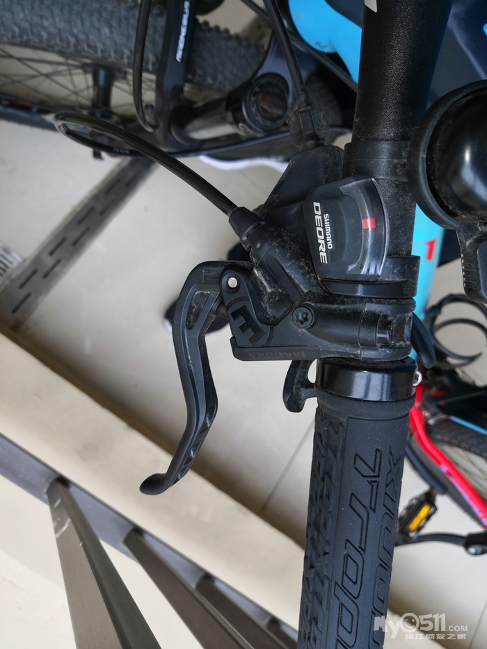 9成新烈风马丁3山地车闲置转让