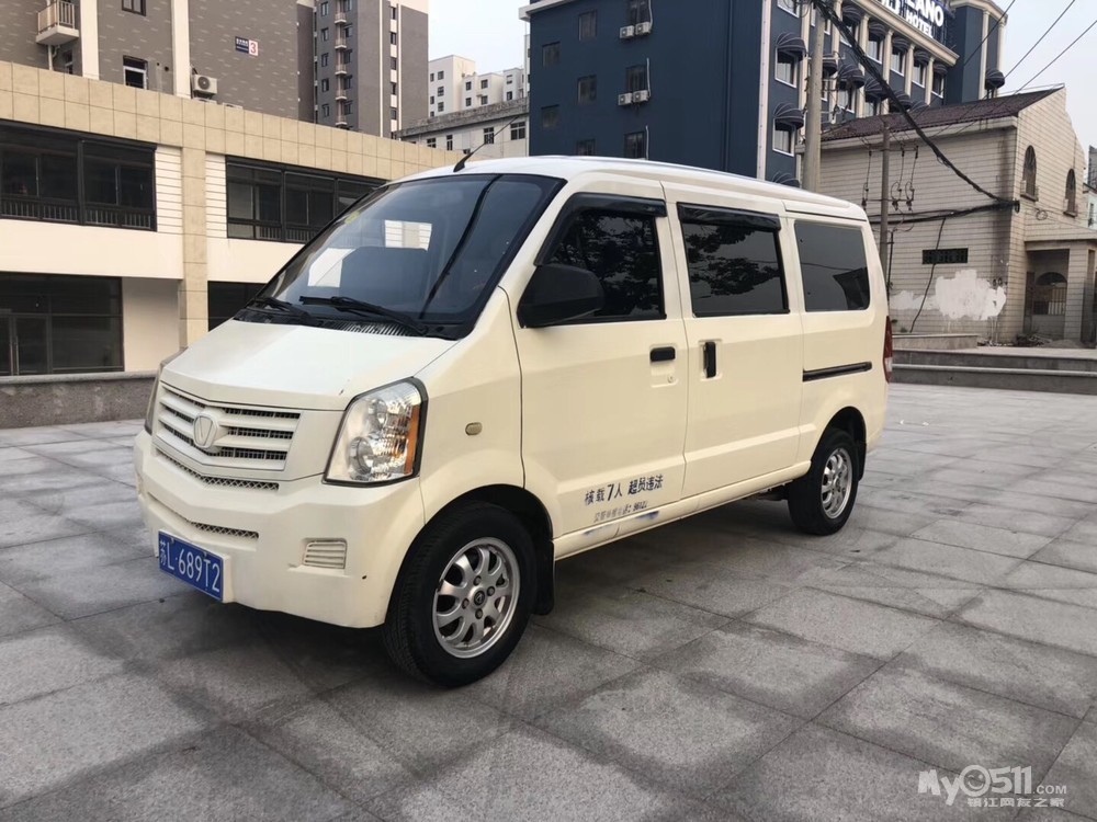 2010年航天成功一号面包车,1.3排量高配,经济实惠