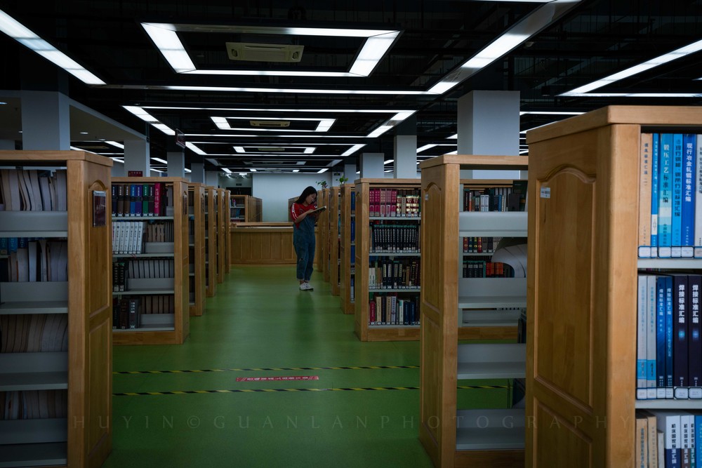 临近期末,你在江苏大学图书馆占到座位了吗?