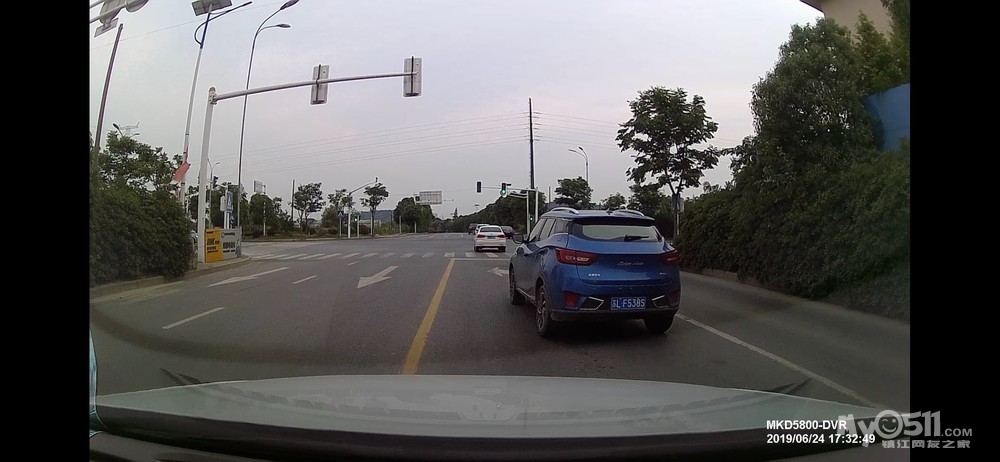 qn_1561379262880089674rs.jpg