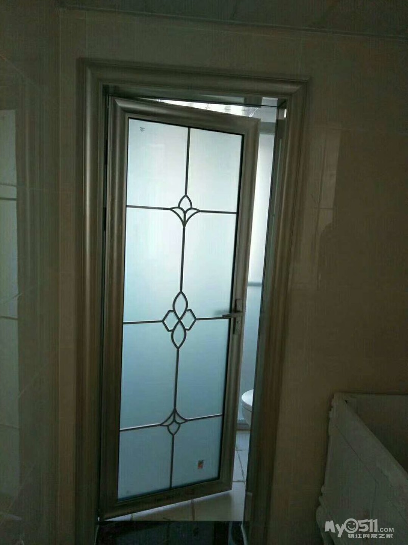 阳台有必要做移门吗 qn_1572511579385139_392rs.jpg