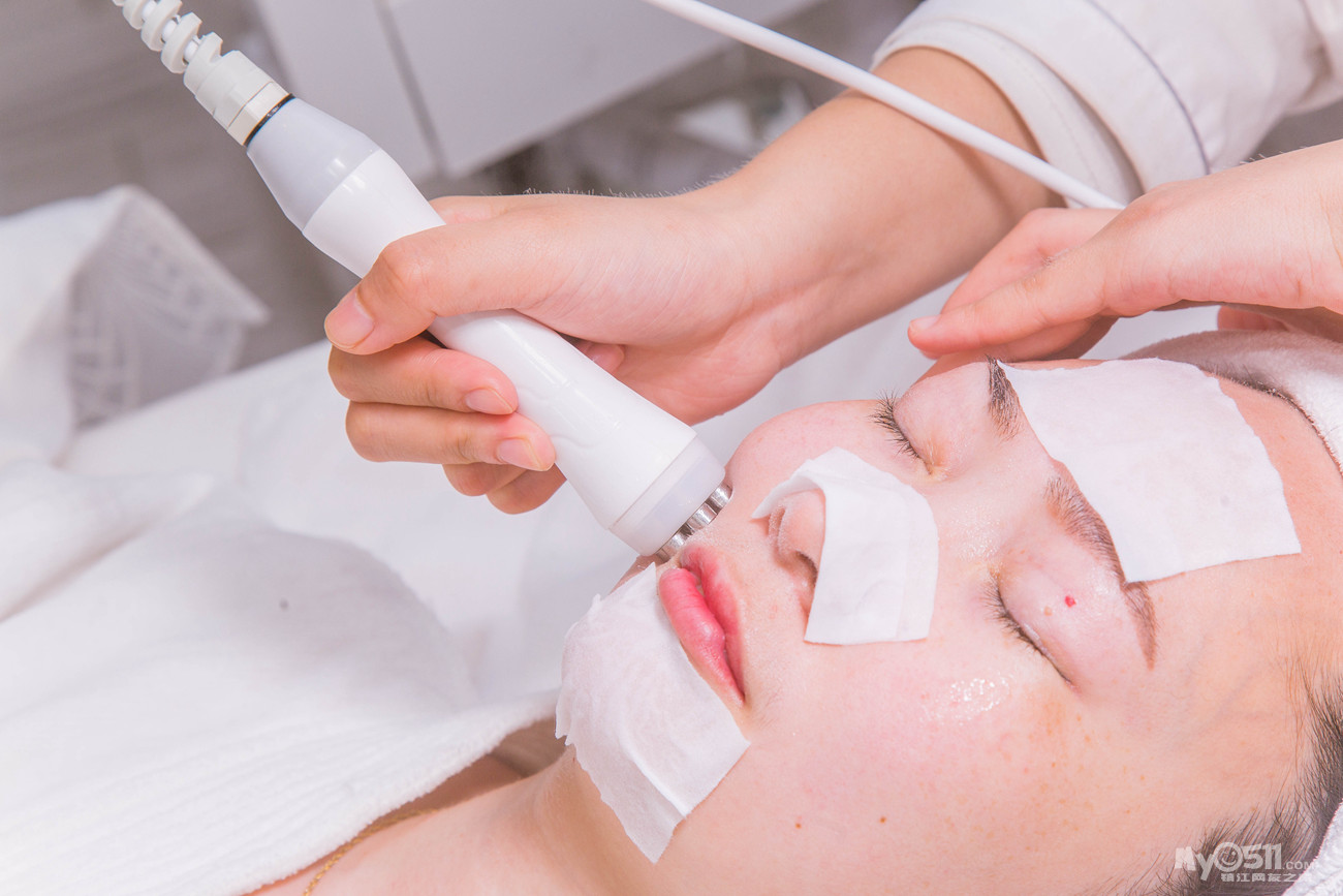 58.8元get日式山茶花美睫,皮肤 背部护理!