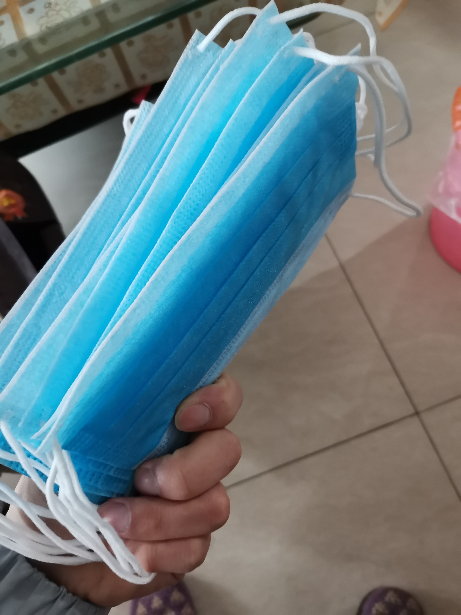 03 便宜卖口罩