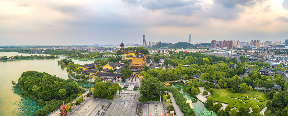 追光逐影麦子的2019航拍大美新镇江