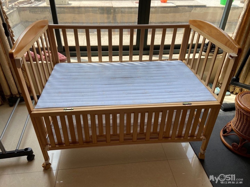小龙哈彼婴儿床转让 [广告推广]