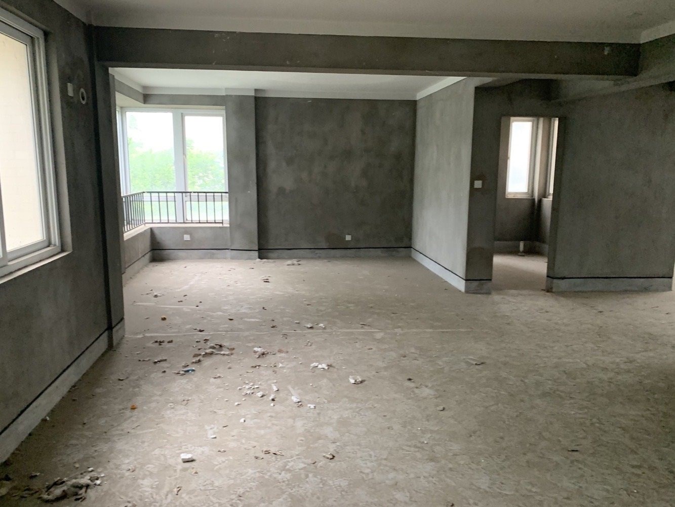 [二手房] 其他 江南世家毛坯房三室两厅三房朝南车库26平fangdfang看