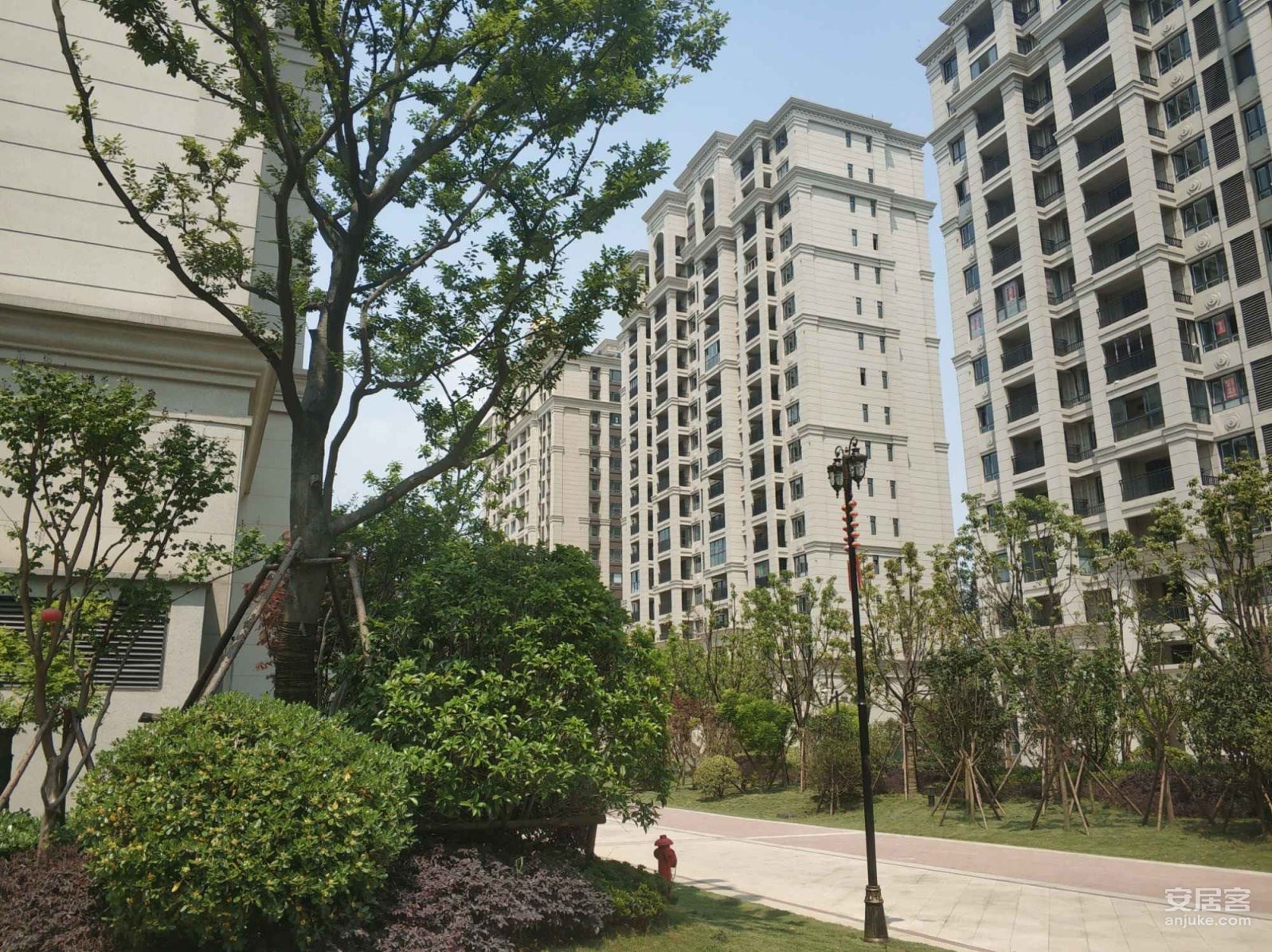 [二手房] 其他 南徐 润城御珑湖 102平毛坯115万