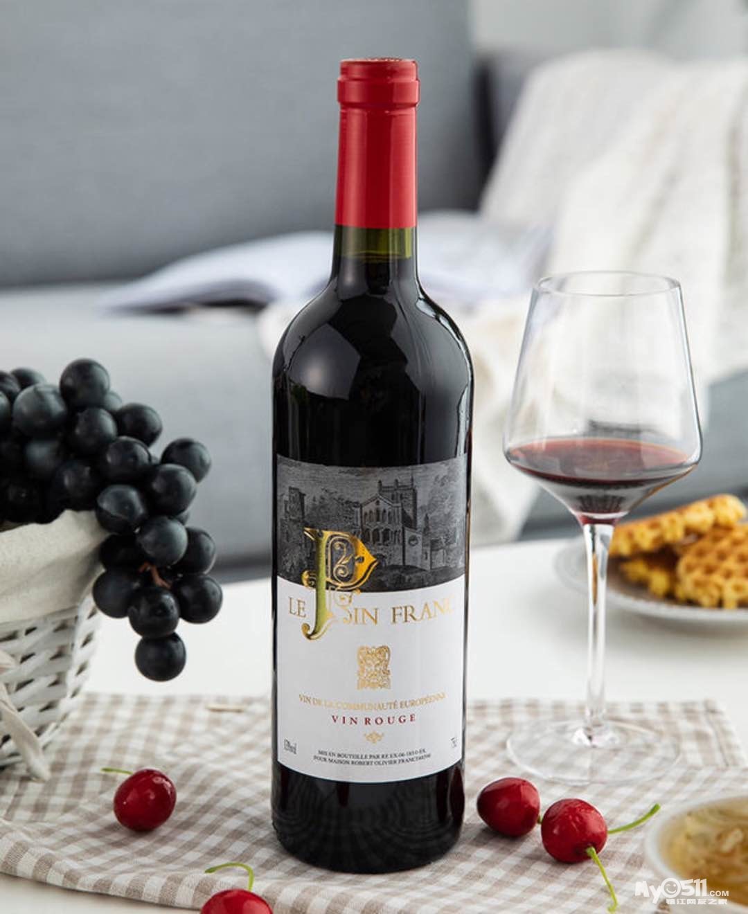 转12瓶法国范思图干红葡萄酒