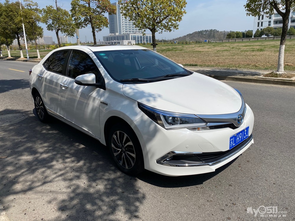 丰田卡罗拉2022款双擎 qn_1591163877587260181rs.jpg