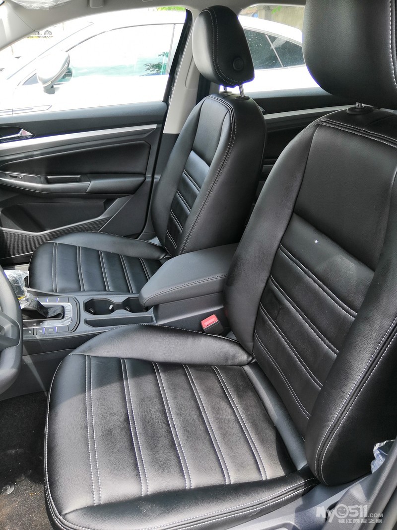 [新车装潢] 汽车内饰改装翻新,喜欢的朋友欢迎垂询!