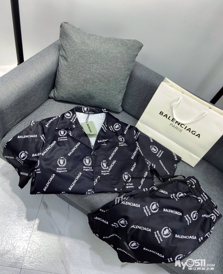 balenciaga巴黎世家满印logo字母印花套装
