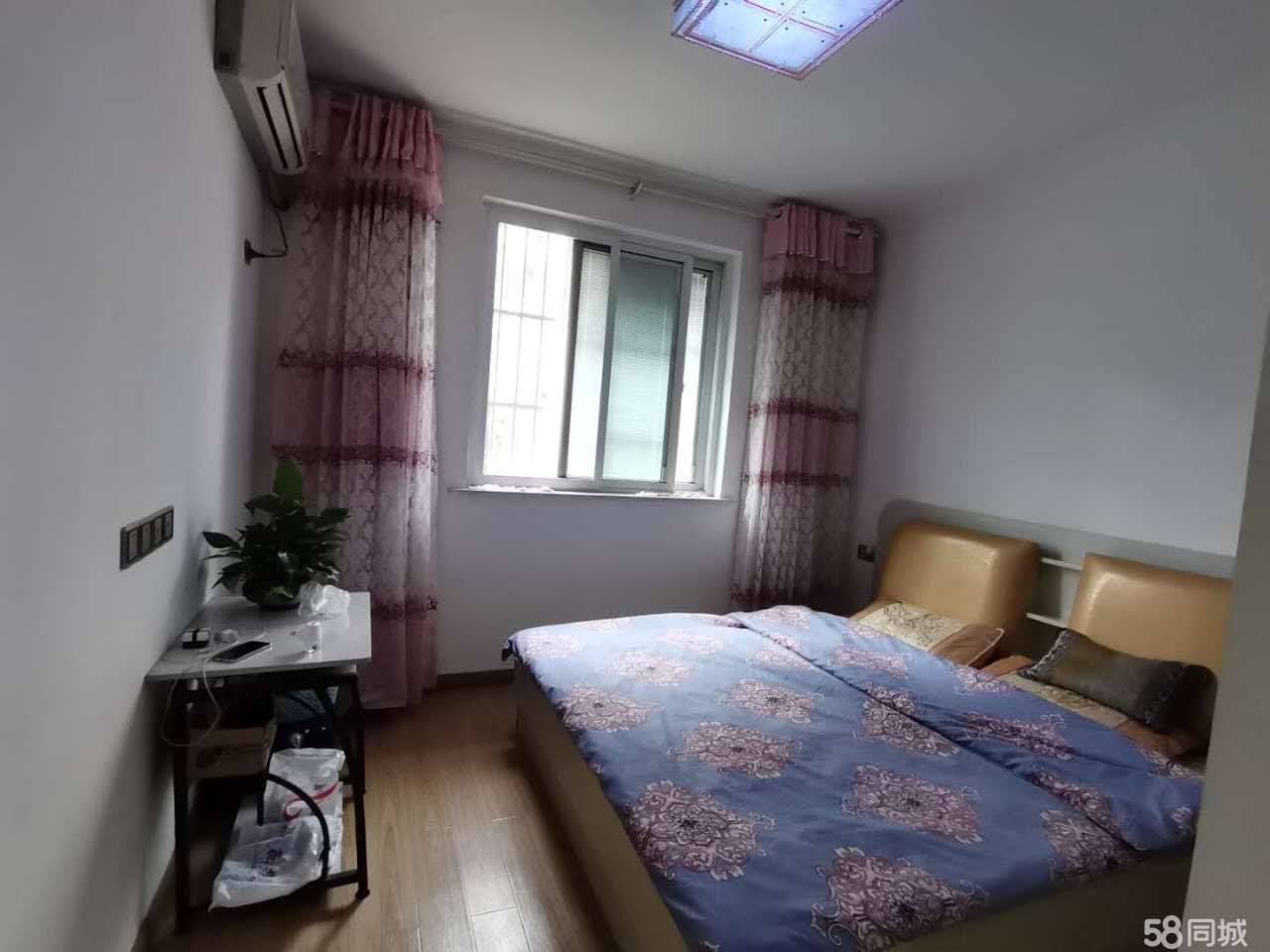 [租房] 其他 t金山水城带库10平急租 二室一厅