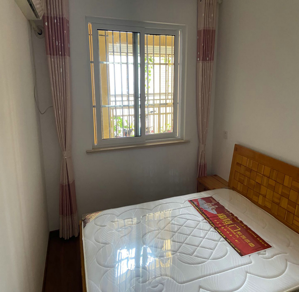 [租房] 万达周边 m急租万达周边红星紫园2房99平精装设施齐全拎包入住