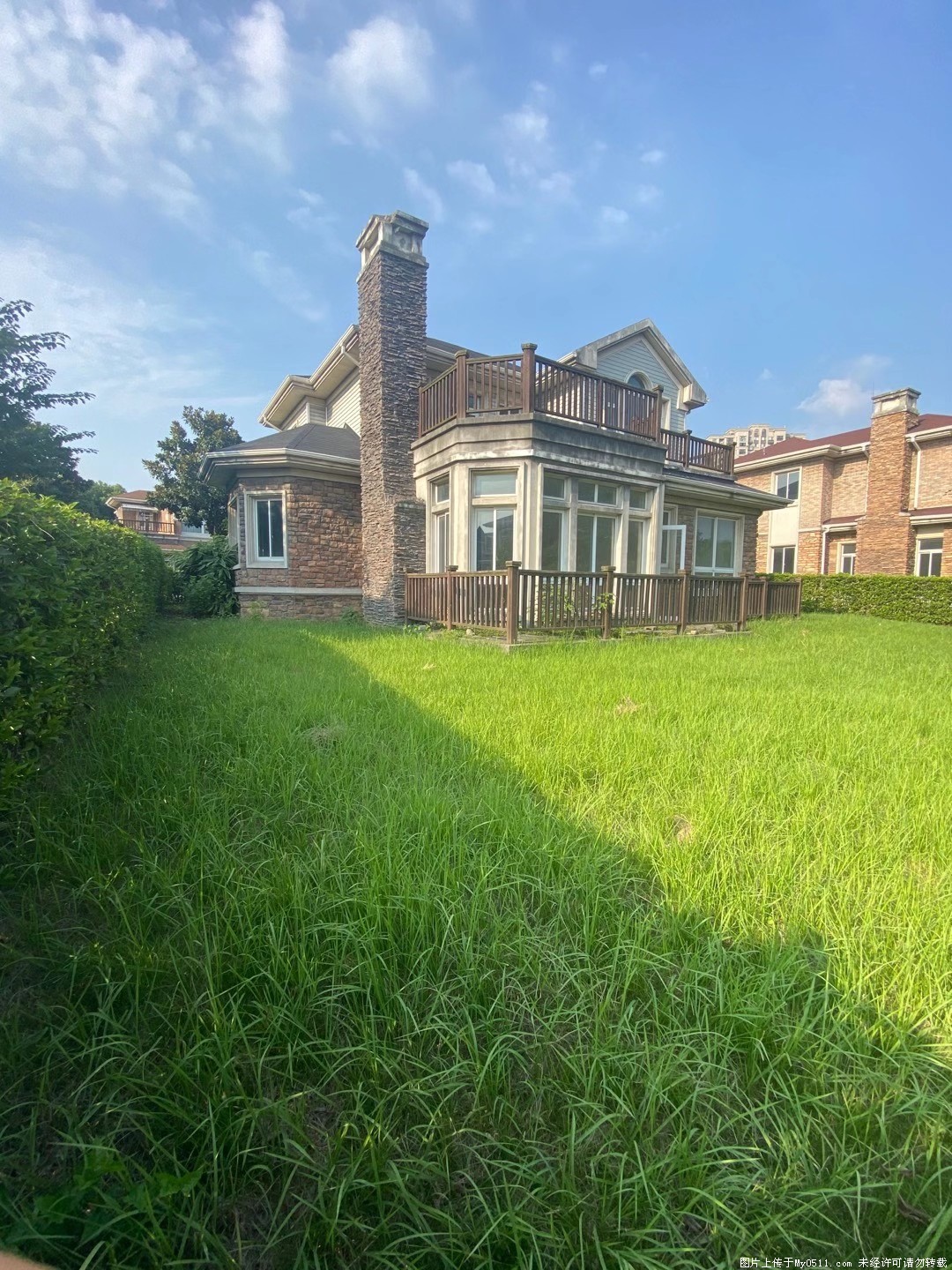 [二手房] 丹徒新区 聆湖尚郡香格里拉独栋别墅花园600平580万 五室及