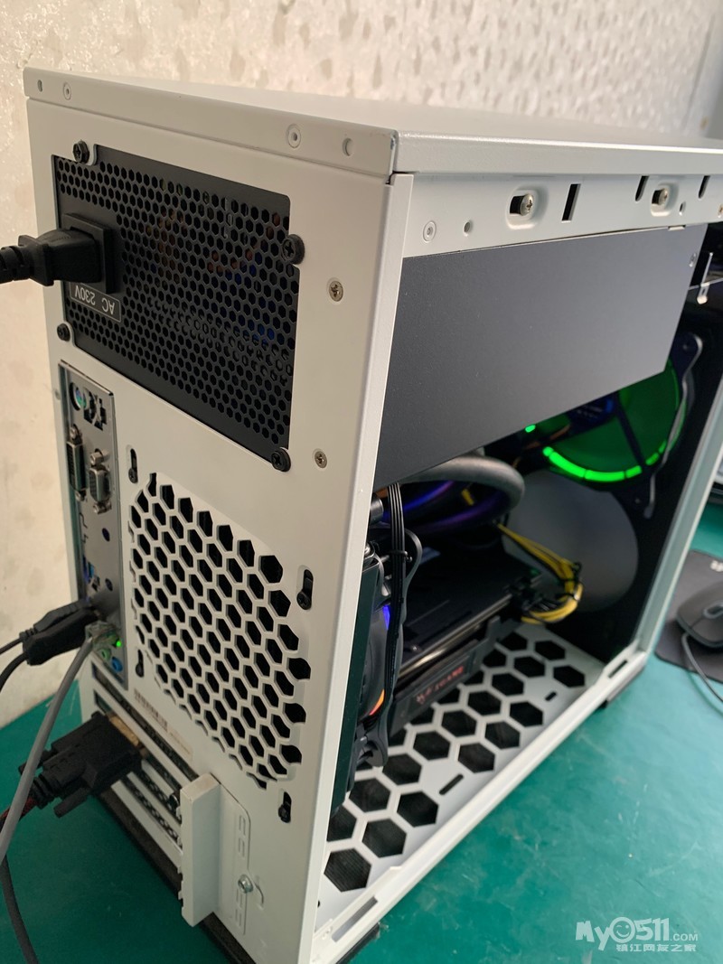 i5 10400f游戏主机一台 迎广101机箱 120水冷