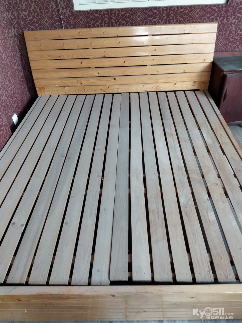 旧床转让(2米x1.8米) [广告推广]