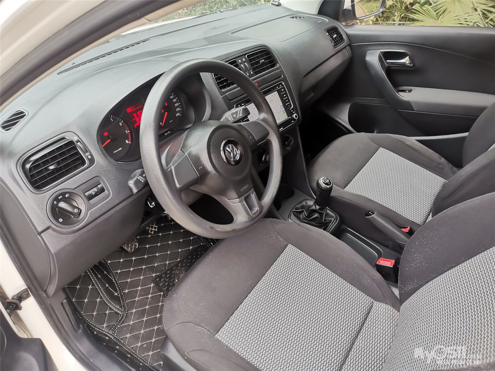 手动挡大众polo美女一手车