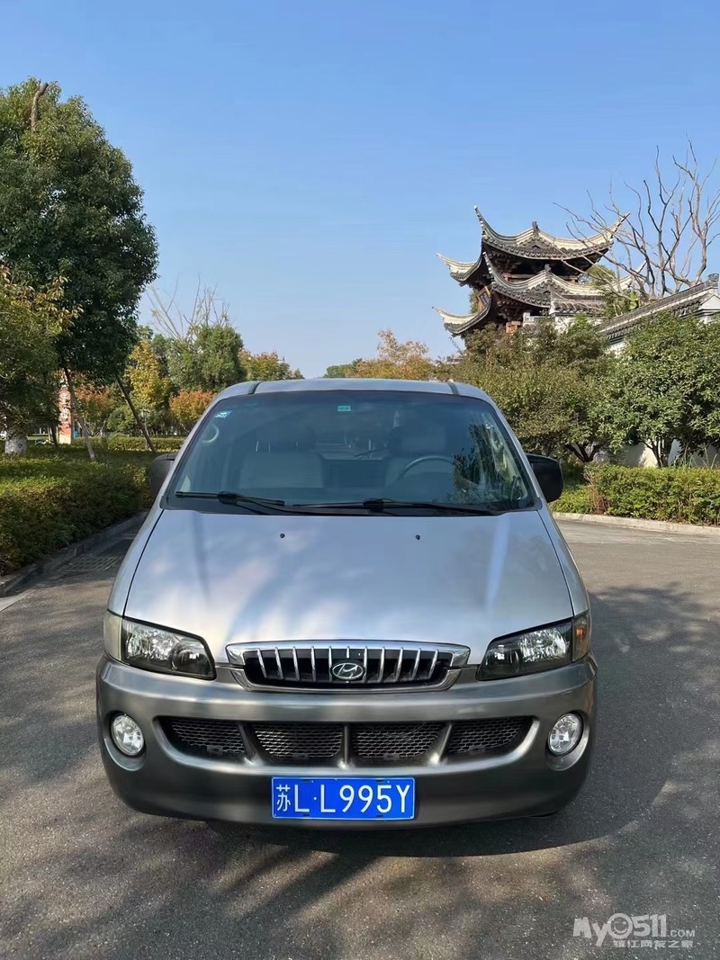 拿下一台10年江淮瑞风,超大面包车,车子里外新,拿回家啦啦货