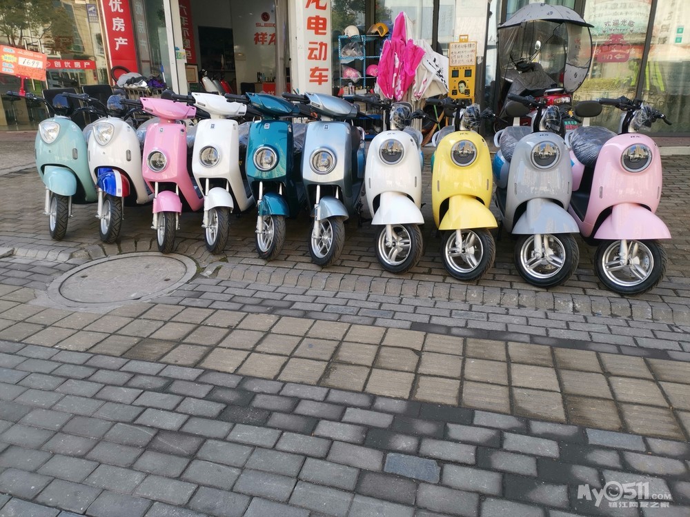 03愛瑪電動車祥龍電動車年底跑量特價特價需要的微信電話同號