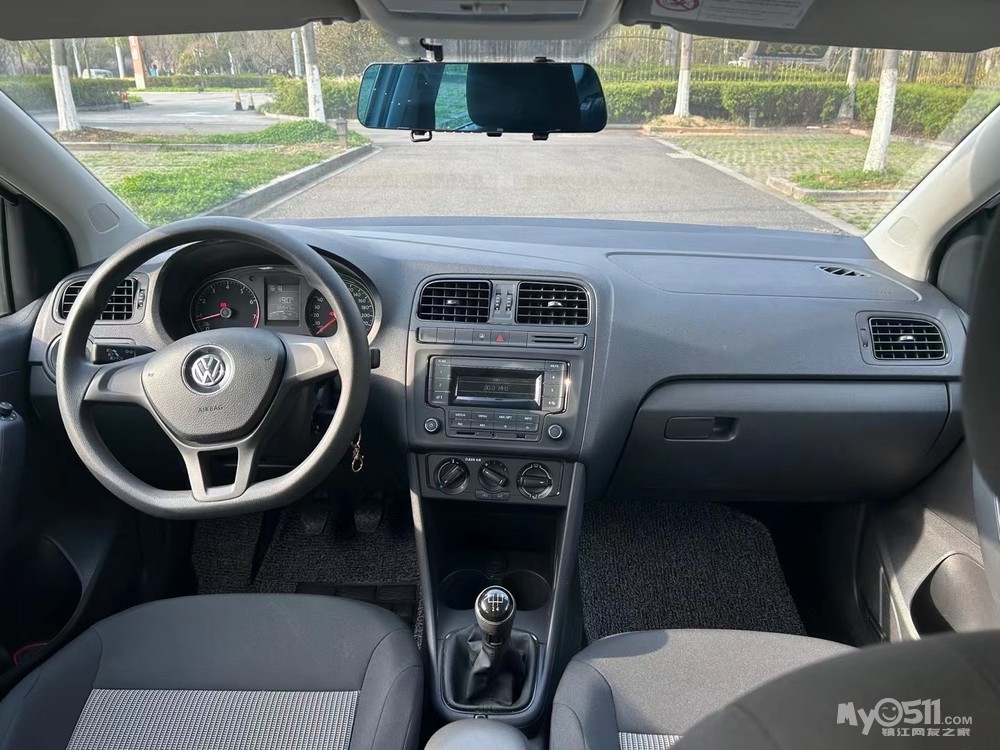 2016年大众polo手动挡喜欢手动挡两厢的朋友来看看